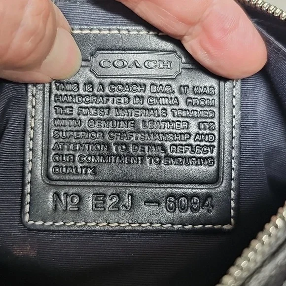 COACH 6094 SIGNATURE DEMI POUCH BFPM-02-075 - Picture 12 of 12